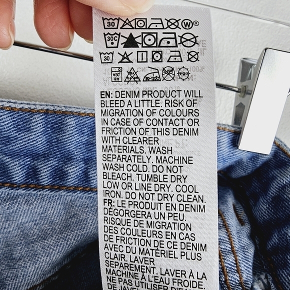 Billabong Distressed High Rise Denim Jean Shorts, size 30 - Picture 10 of 10